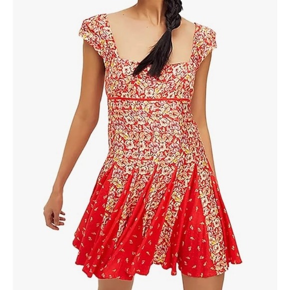 Free People Dresses & Skirts - Free People Ponderosa Mini Dress Size M Red Floral Babydoll Lace Up Cut Out Back
